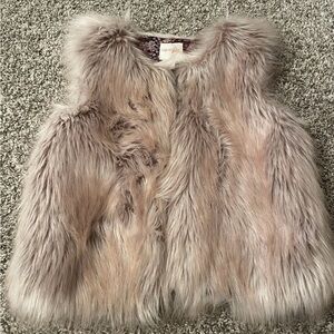 Cat & Jack Kids Faux Fur Vest - Light Pink